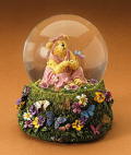 Bethy Flutterby Musical Water Globe